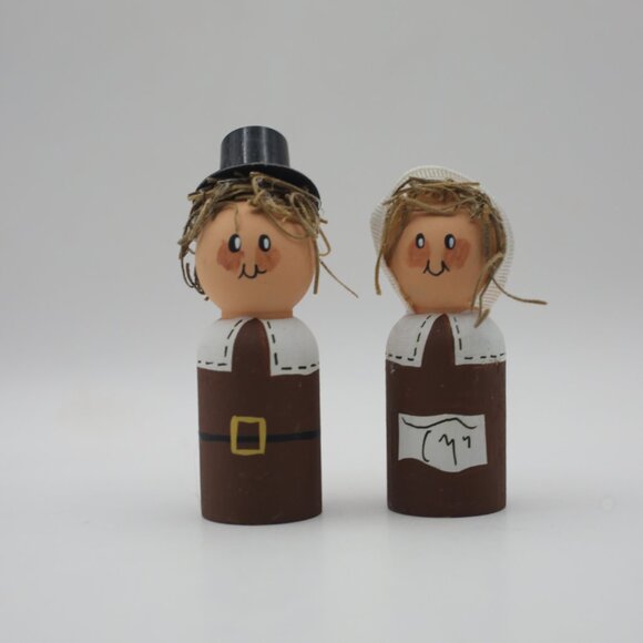 Hand Painted Pilgrim Peg Dolls Pilgrim - Man and Women - Thanksgiving - Fall - Picture 2 of 7